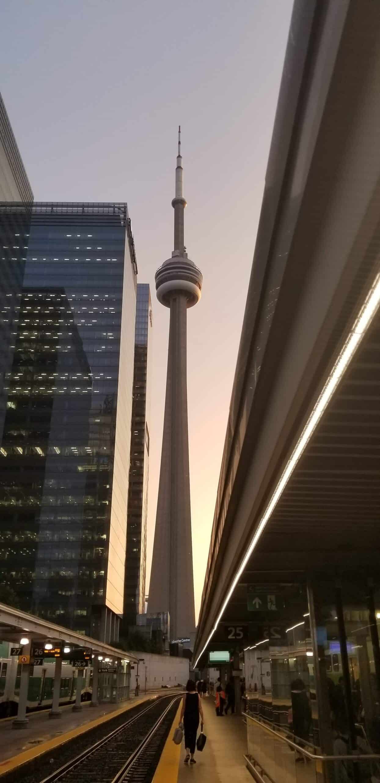 Downtown Toronto Hotels Near Union Station