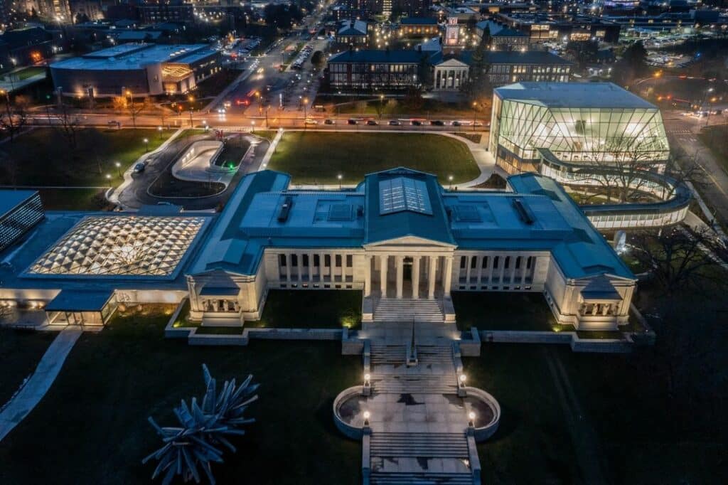 Photo credit: @buffaloakgartmuseum on Instagram