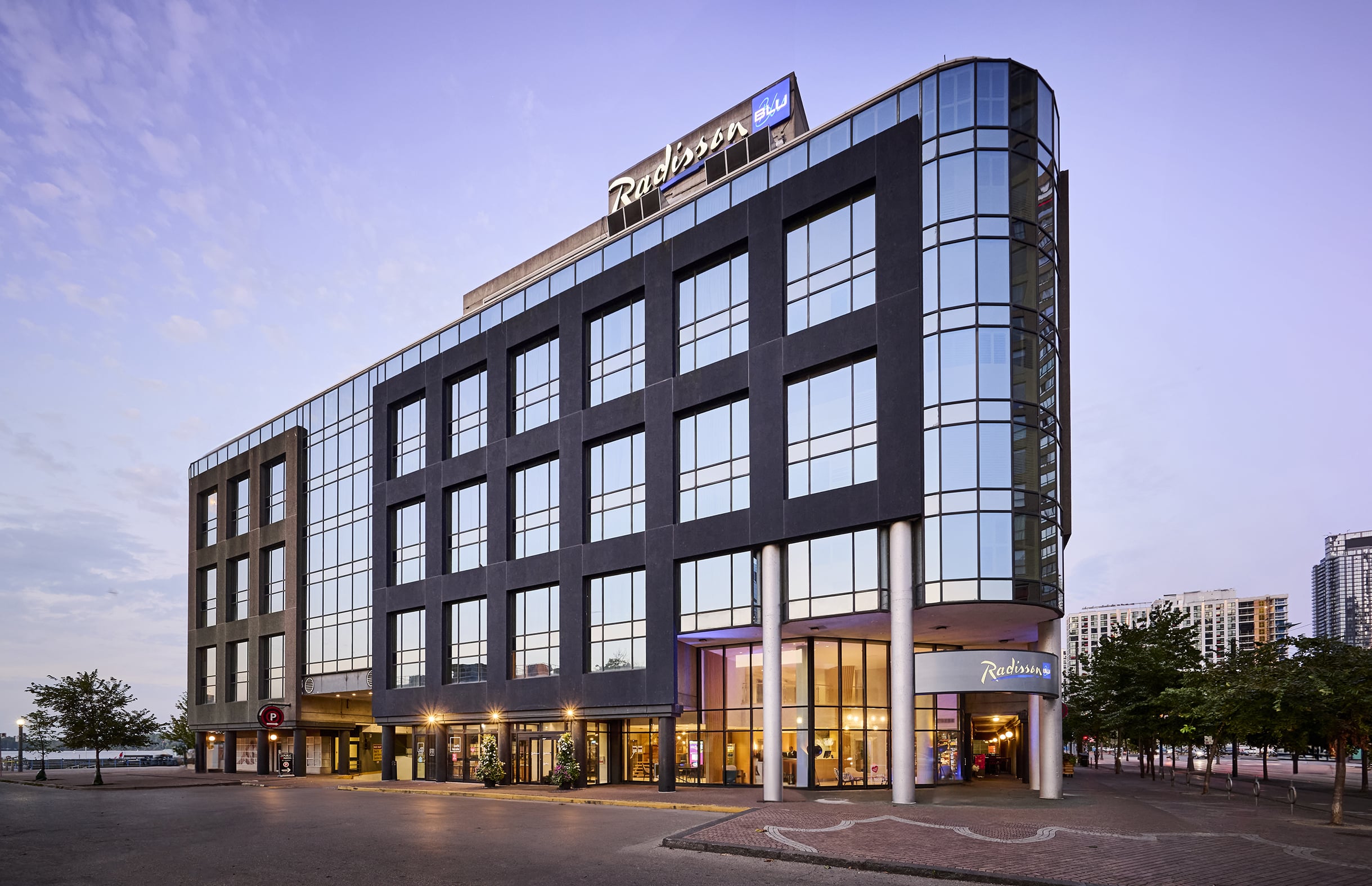Radisson Blu Harbourfront Centre